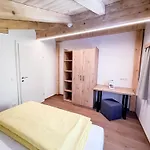 Gluexplatzl Gmbh Am Wald Apartman *