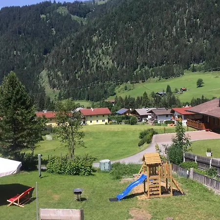 Gluexplatzl Am Wald Apartment *