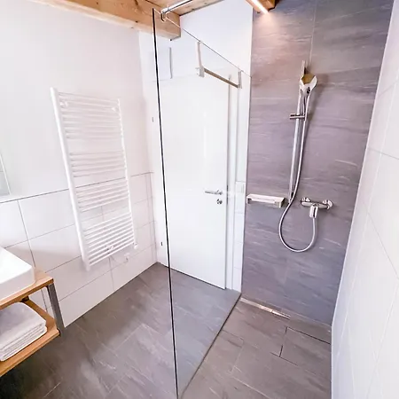 Apartment Gluexplatzl Am Wald *
